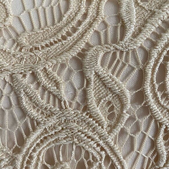 Adrianna Papell Beige Lace Top M | Romantic 3/4 Sleeve Overlay | Elegant Zip Bac - Picture 5 of 9